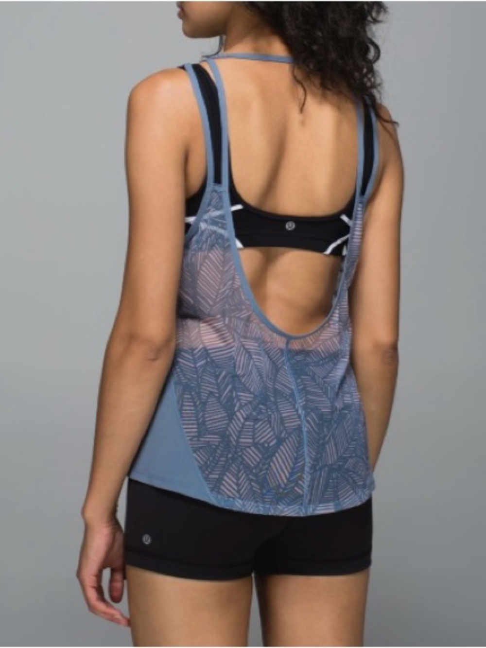 Lululemon Cool to Street Tank - Denim Blue Leaf Print